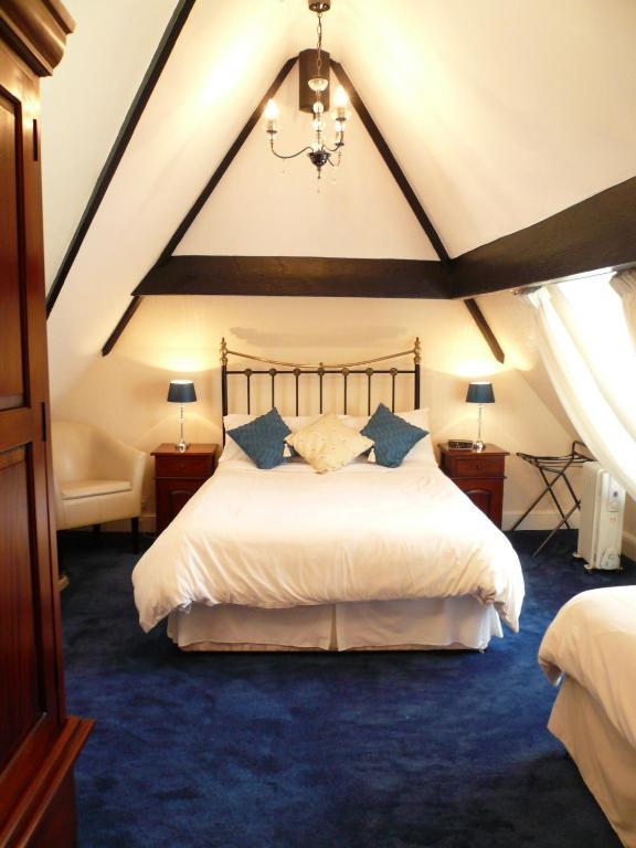Ascot House Hotel York Room photo