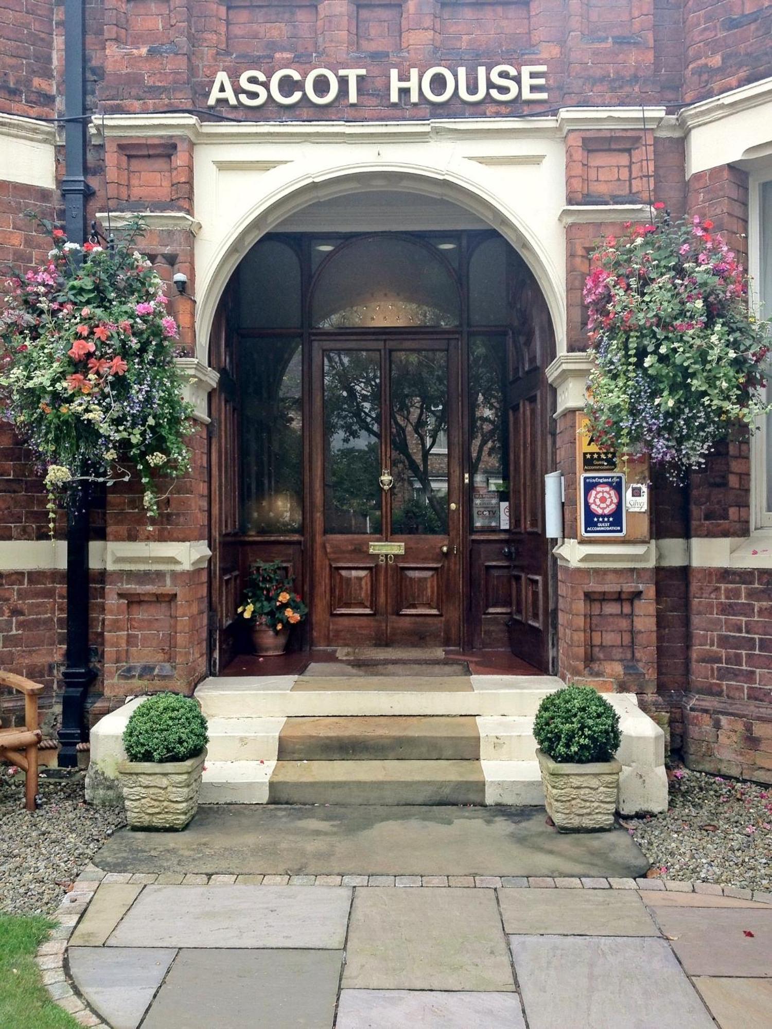 Ascot House Hotel York Exterior photo